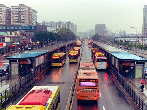 雲陽到巫山汽車多久 交通方式在現代交通中扮演著何種角色?